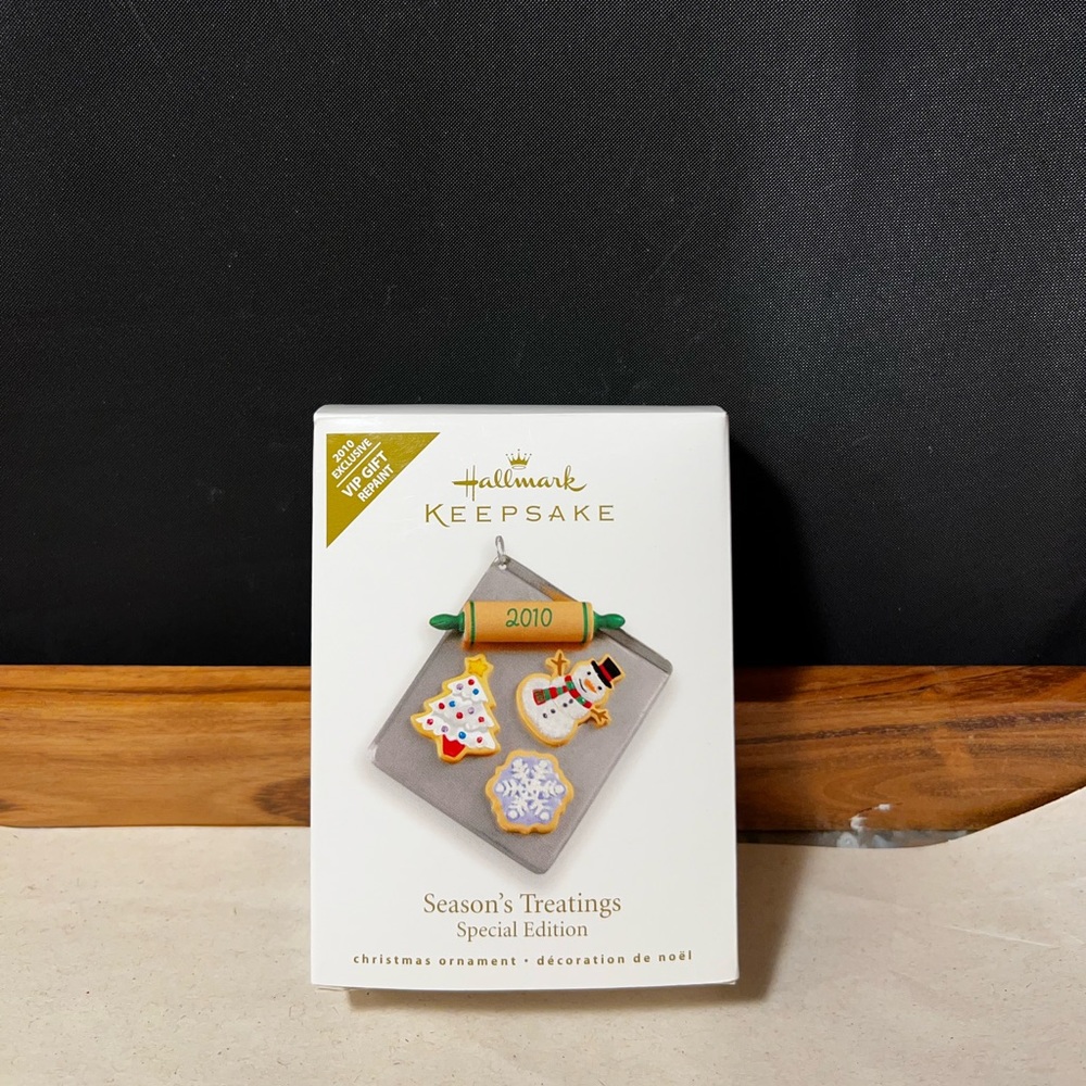 “Season’s Treatings” Hallmark Keepsake Ornament